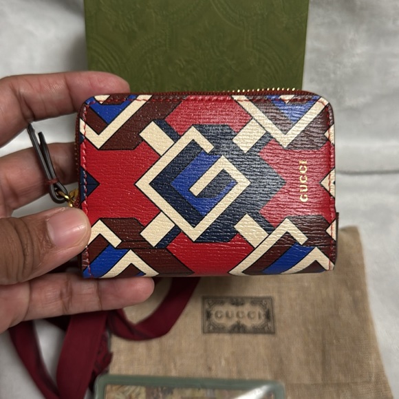 Gucci card game - Picture 6 of 8